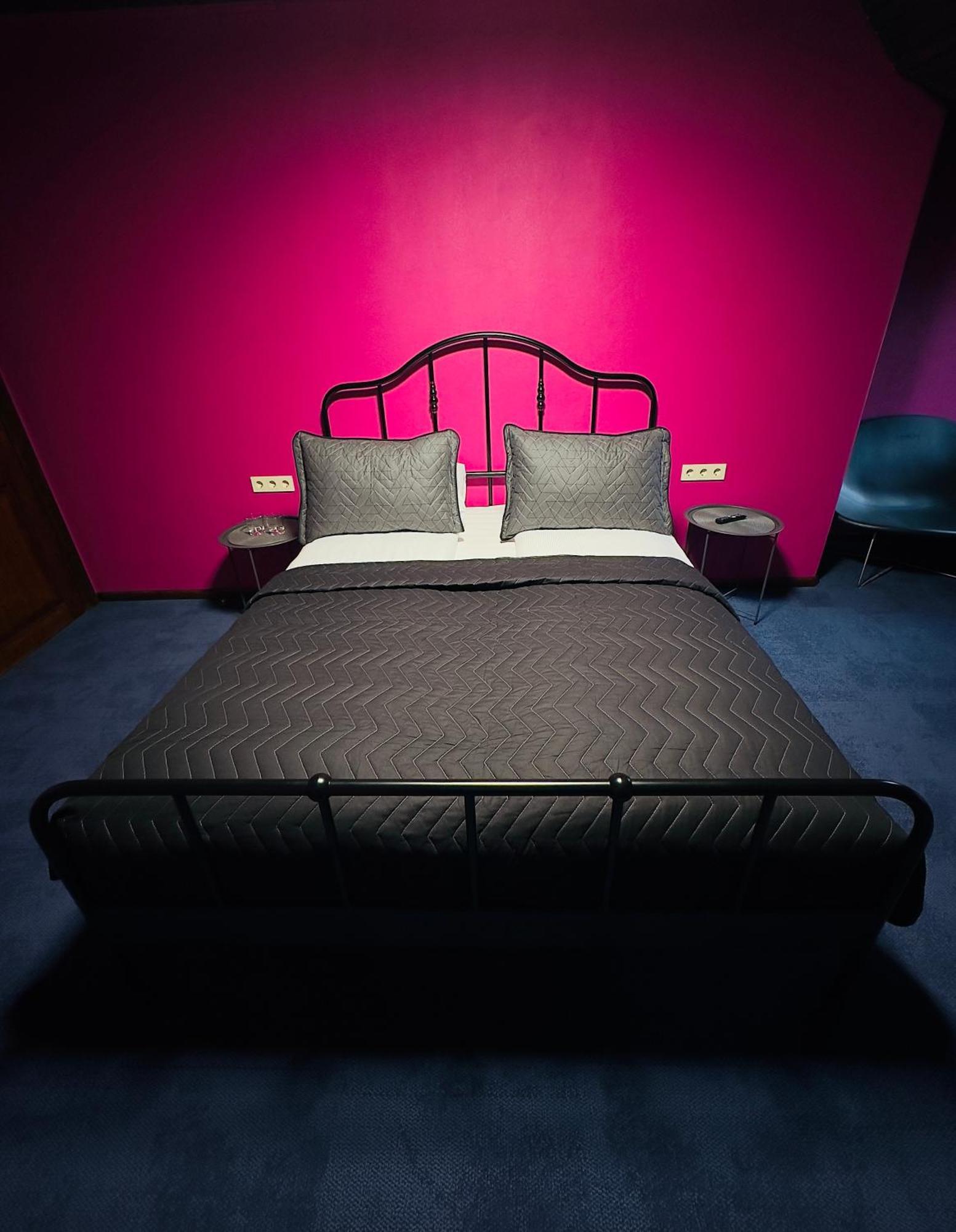 Broken Bed Hootel كاوناس المظهر الخارجي الصورة