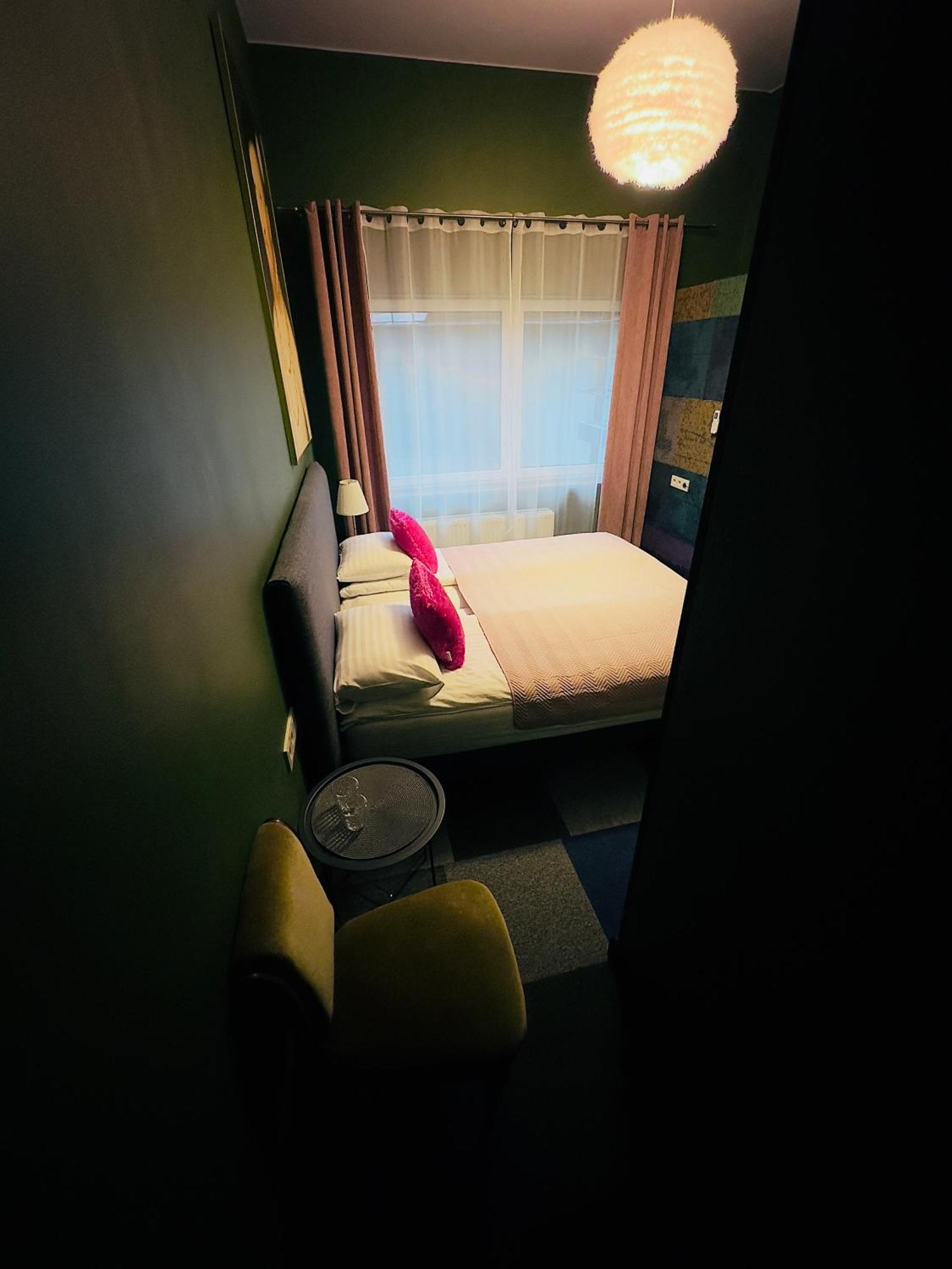 Broken Bed Hootel كاوناس المظهر الخارجي الصورة